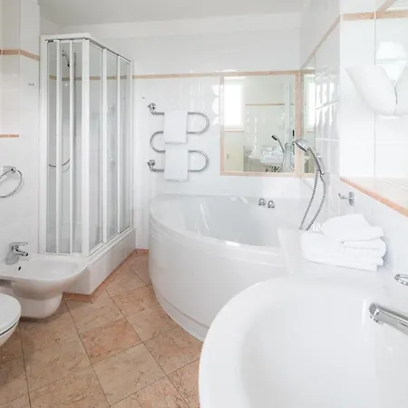Kaiserhof 94 95 Penthouse 公寓